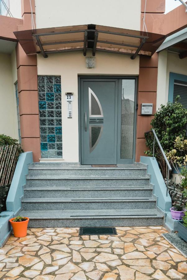 F.K Room Aigio Dış mekan fotoğraf